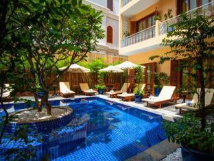 House Boutique Eco Hotel 4*